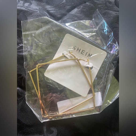 Earrings - Picture 2 of 2